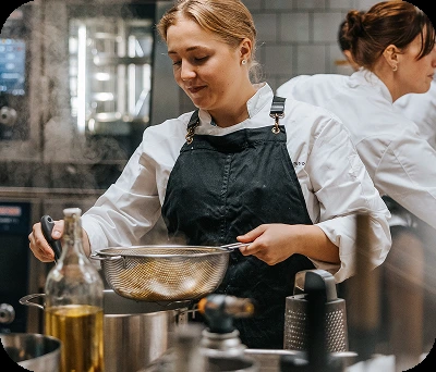 Matlagning och människor hos GBG Matstudio